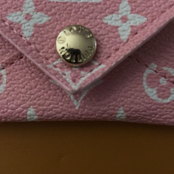 ❗️LOW START❗️little mini Pink Card Holder- FULL INCLUSION with box and dust bag - Picture 5 of 5
